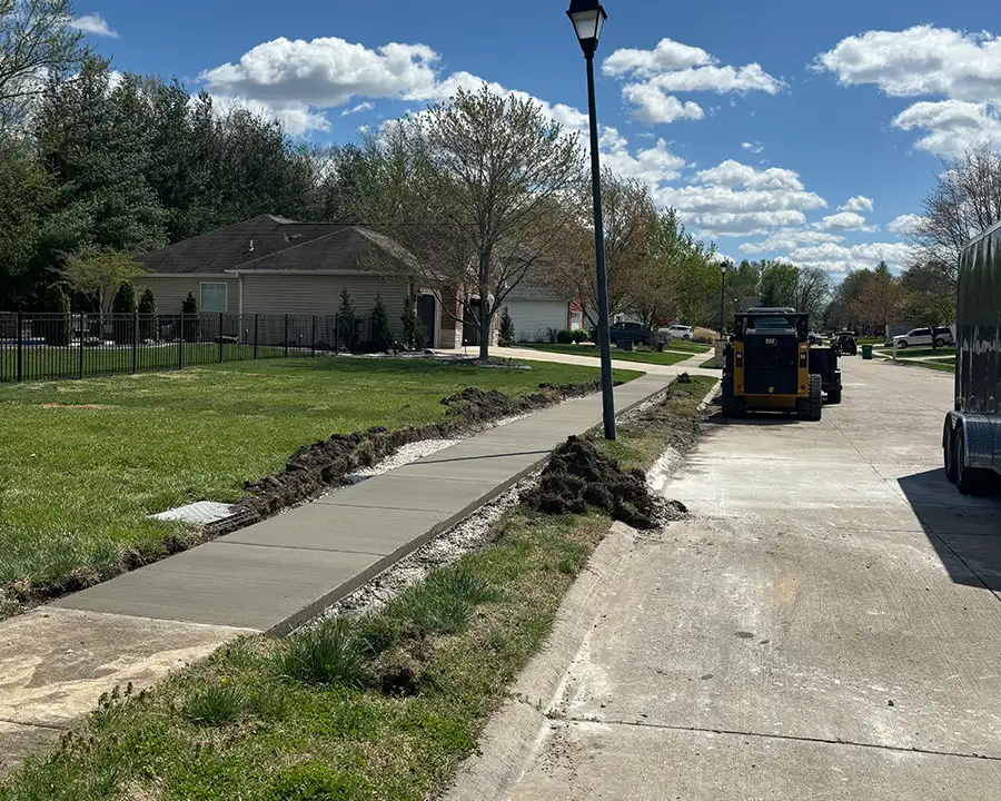 Armstrong Flatwork - Concrete flatwork services, Concrete sidewalk, residential street, past projects - Belleville, IL