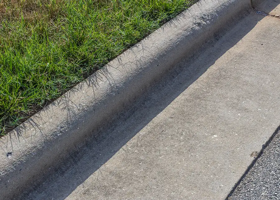 additional concrete services, Concrete curbs - Belleville, IL